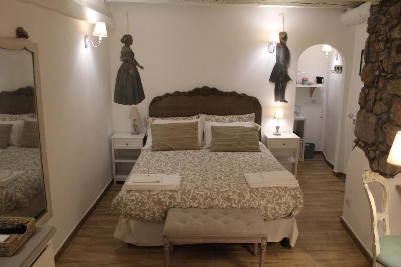 Livia'S Charming Room Trevignano Romano Exterior foto